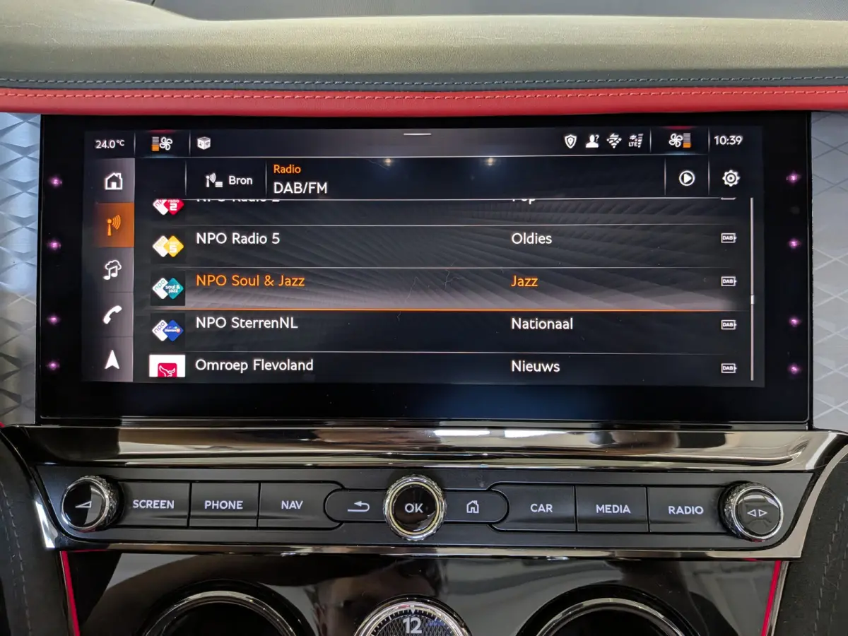 4.0 V8 Hybrid Mulliner First 1 Edition
