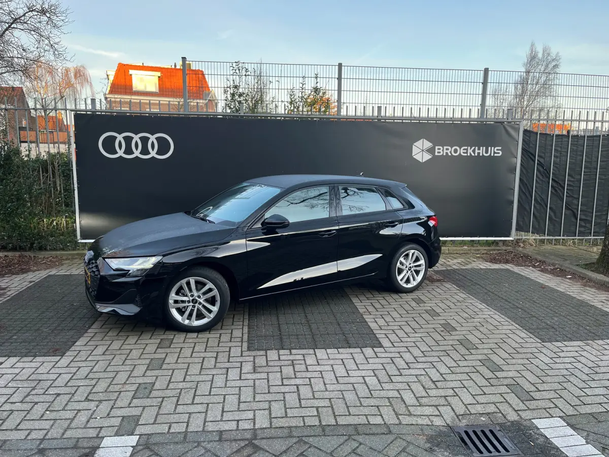 30 TFSI Pro Line Carplay | Cruisecontrol | Parkeersensoren V & A | 17 inch