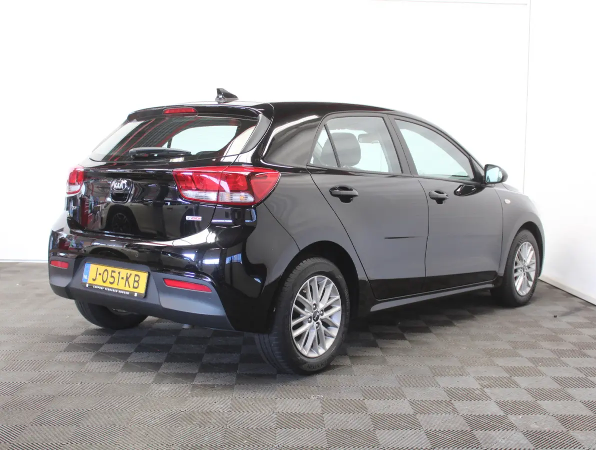 1.0 TGDI DynamicLine AIRCO | CAMERA | CARPLAY | CRUISE | DAB | NAVI | PDCA | LMV15 | ISOFIX