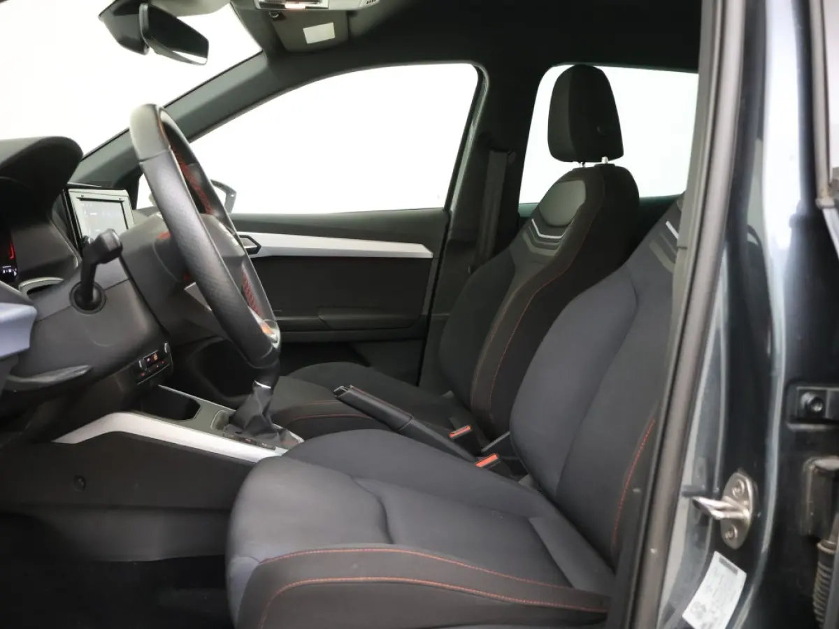 1.0 TSI FR Business Connect Carplay Clima Virtual Cockpit