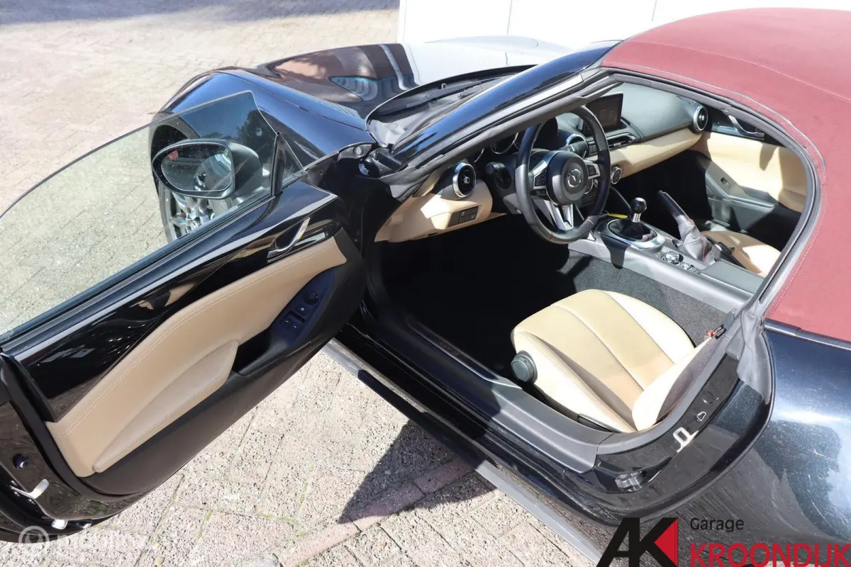 1.5 96 kw SkyActiv-G 131 Sakura Maar 15287 km