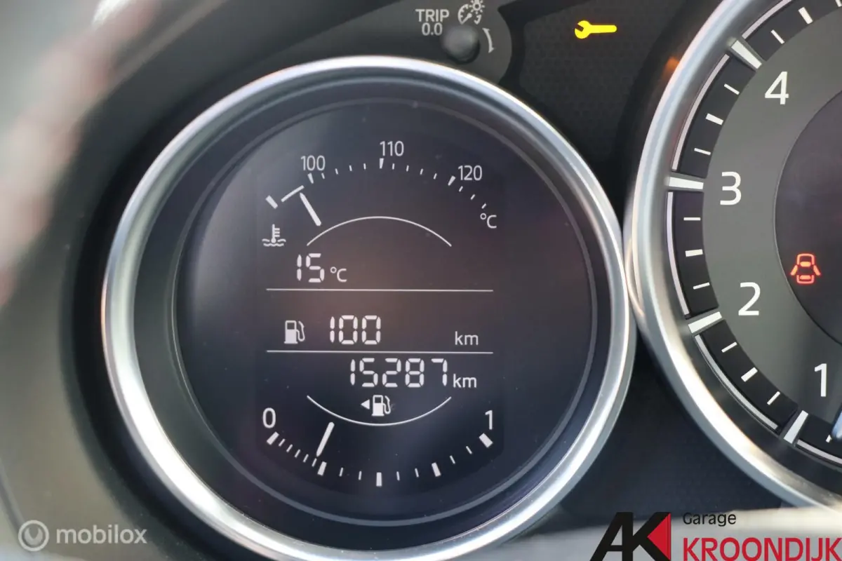 1.5 96 kw SkyActiv-G 131 Sakura Maar 15287 km