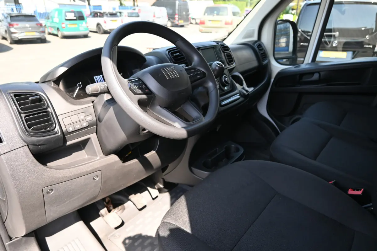 L2H2 2.2 MultiJet 140 pk 3.5t Camera, Cruise control, 270 Graden deuren