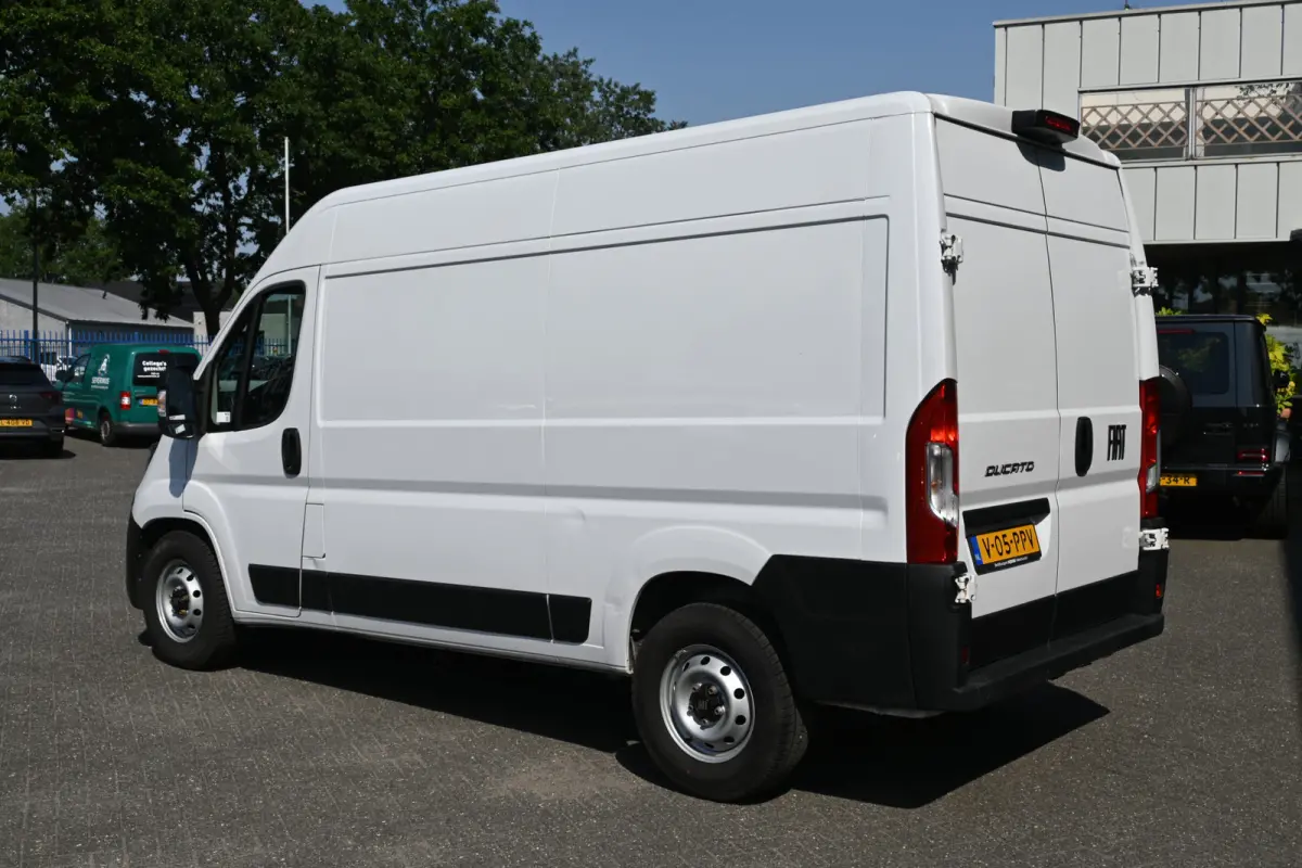 L2H2 2.2 MultiJet 140 pk 3.5t Camera, Cruise control, 270 Graden deuren