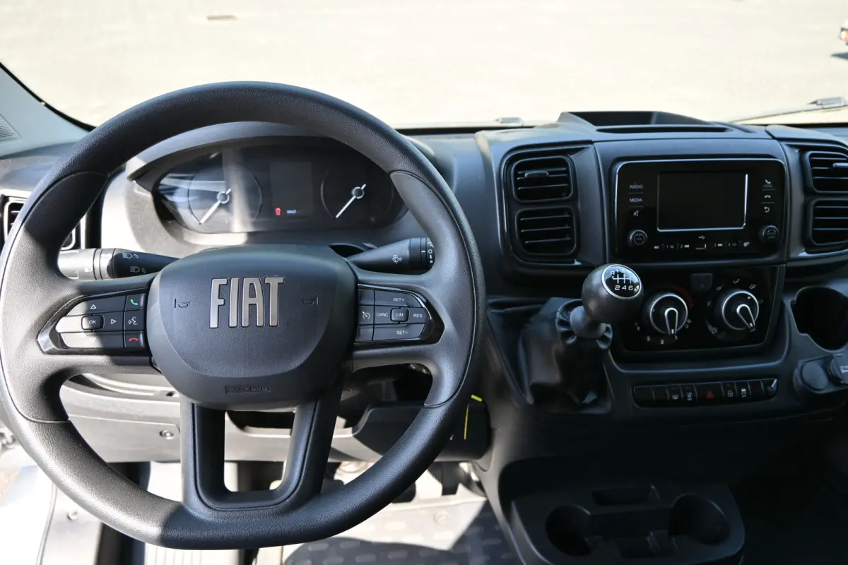 L2H2 2.2 MultiJet 140 pk 3.5t Camera, Cruise control, 270 Graden deuren