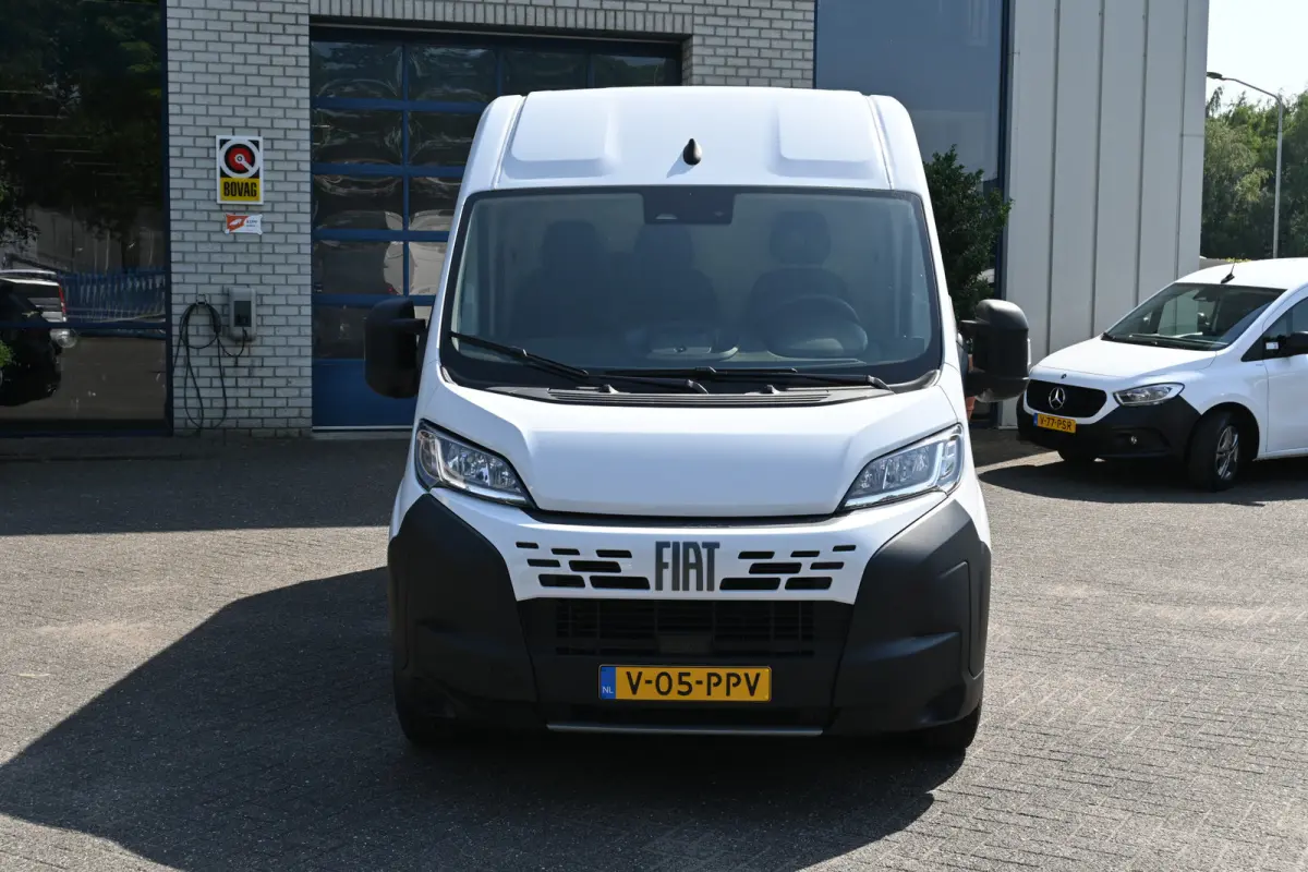 L2H2 2.2 MultiJet 140 pk 3.5t Camera, Cruise control, 270 Graden deuren