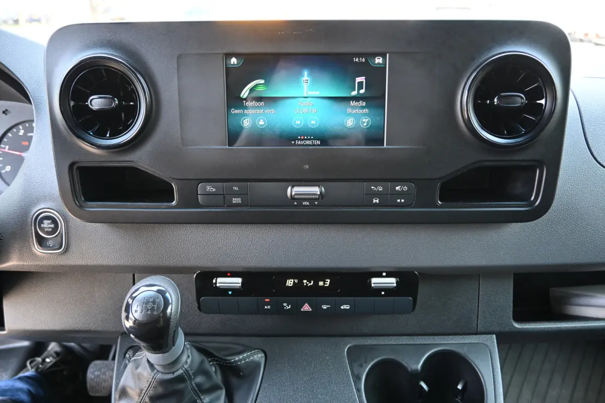 315 CDI L2H1 RWD Geveerde stoel, Apple Carplay/Android Auto, Trekhaak
