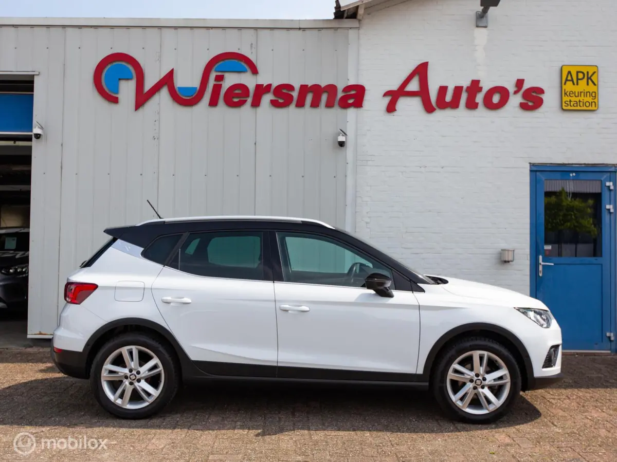 1.0 TSI FR Business Intense|Orig. NL|Handgeschakeld|Carplay|Camera|Led|Adapt. cruise|