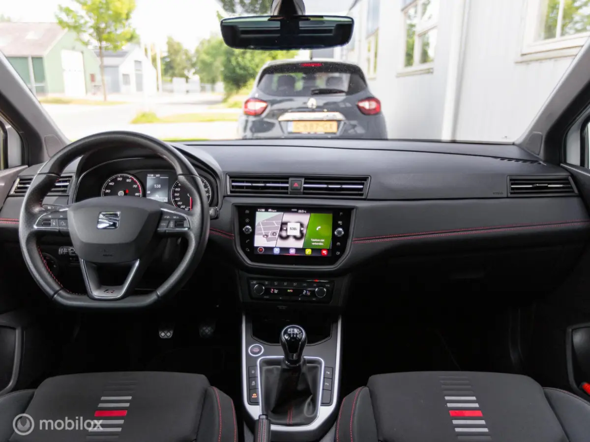 1.0 TSI FR Business Intense|Orig. NL|Handgeschakeld|Carplay|Camera|Led|Adapt. cruise|