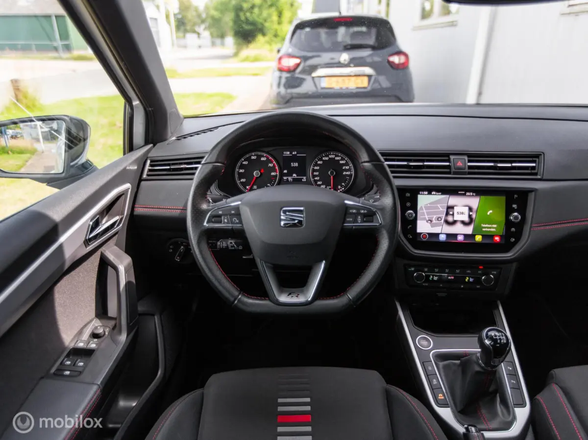 1.0 TSI FR Business Intense|Orig. NL|Handgeschakeld|Carplay|Camera|Led|Adapt. cruise|
