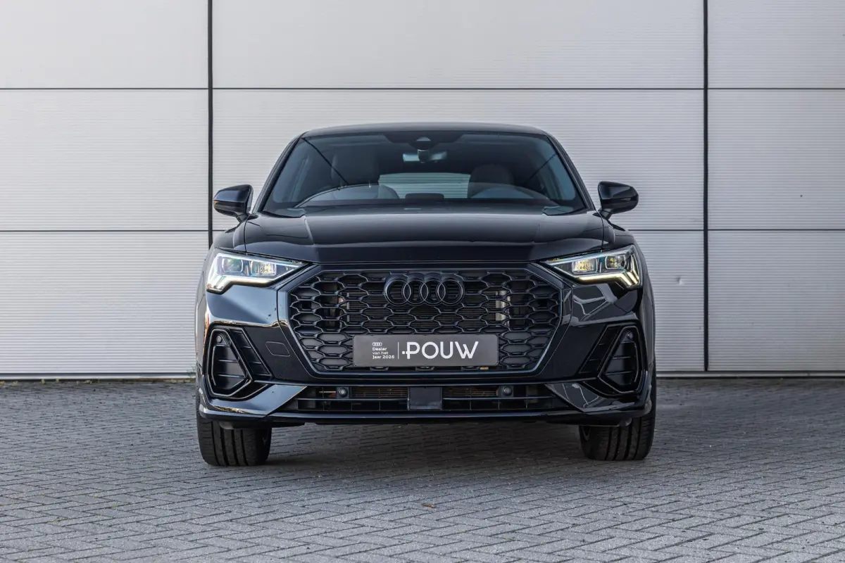 45 TFSIe 245pk S edition | Panoramadak | 19" Velgen | Stoelverwarming