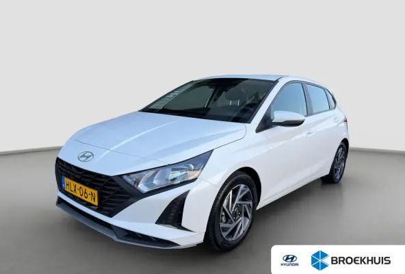 1.2 MPI 84pk Comfort | Airco | Camera | Carplay | Cruise control | Dodehoek detectie | Navigatie | Parkeersensoren | Digitaal cockpit | Lichtmetalen velgen