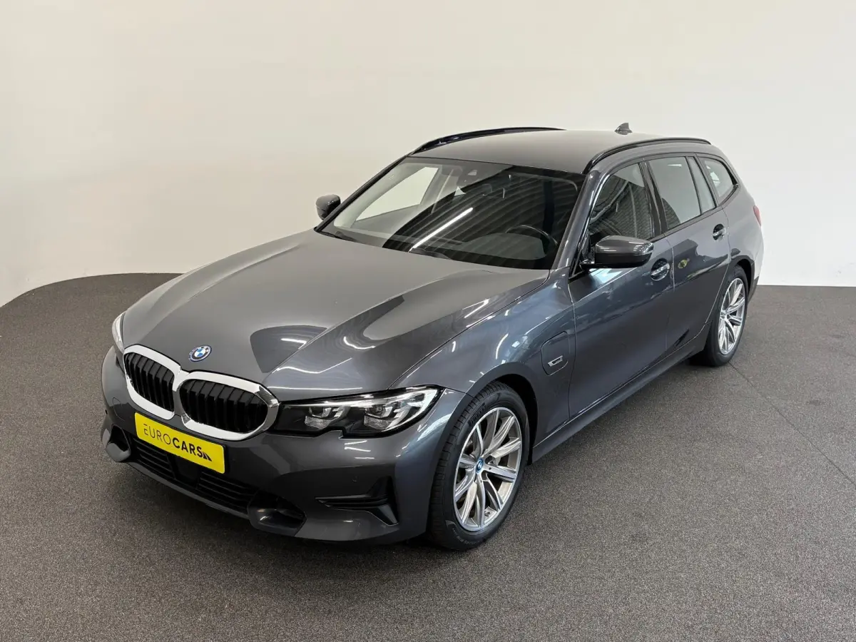 330e Sportline Automaat 292pk Airco Navi Carplay PDC VA Adaptive Cruise Control Stoel/Stuurwielverwarming Full LED BMW HiFi