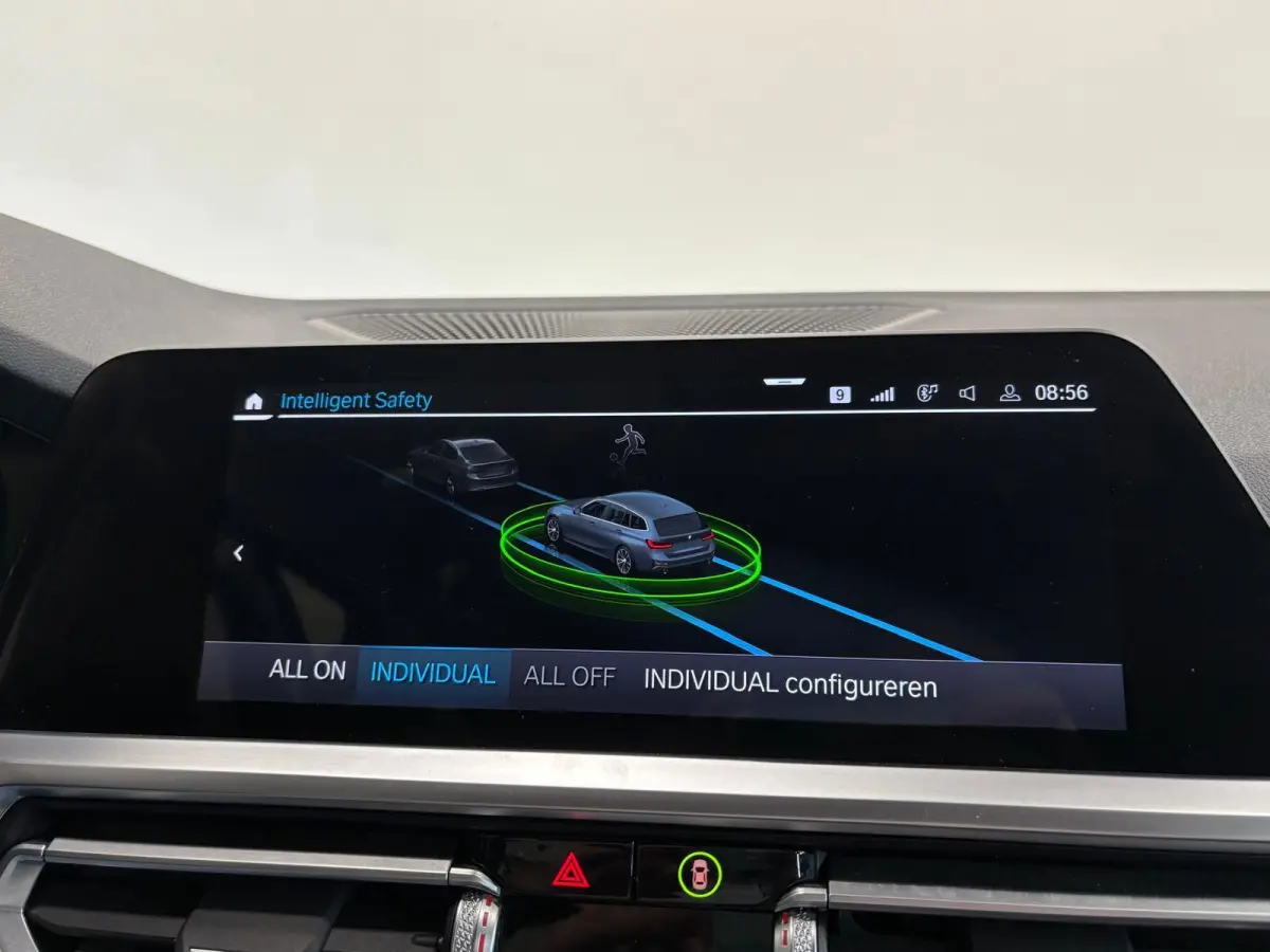 330e Sportline Automaat 292pk Airco Navi Carplay PDC VA Adaptive Cruise Control Stoel/Stuurwielverwarming Full LED BMW HiFi