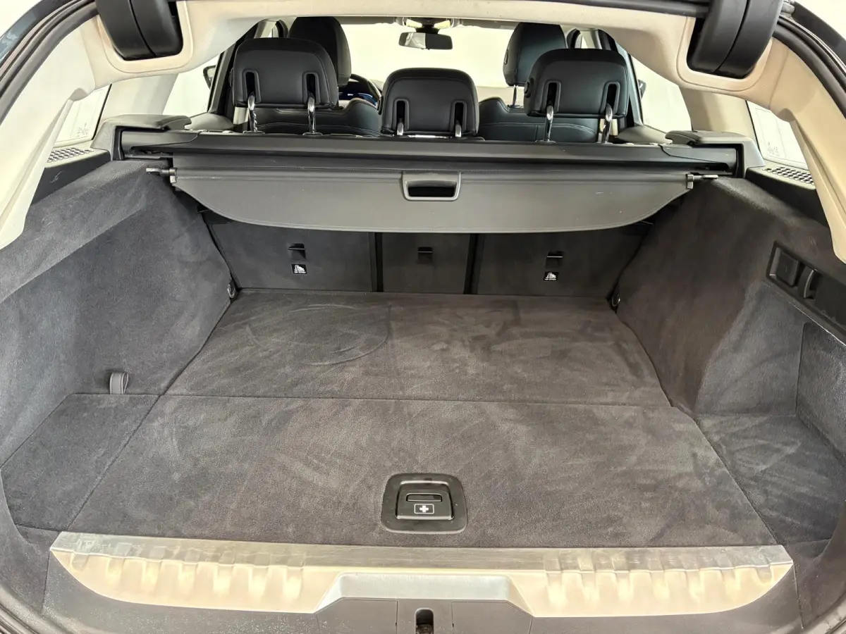 330e Sportline Automaat 292pk Airco Navi Carplay PDC VA Adaptive Cruise Control Stoel/Stuurwielverwarming Full LED BMW HiFi