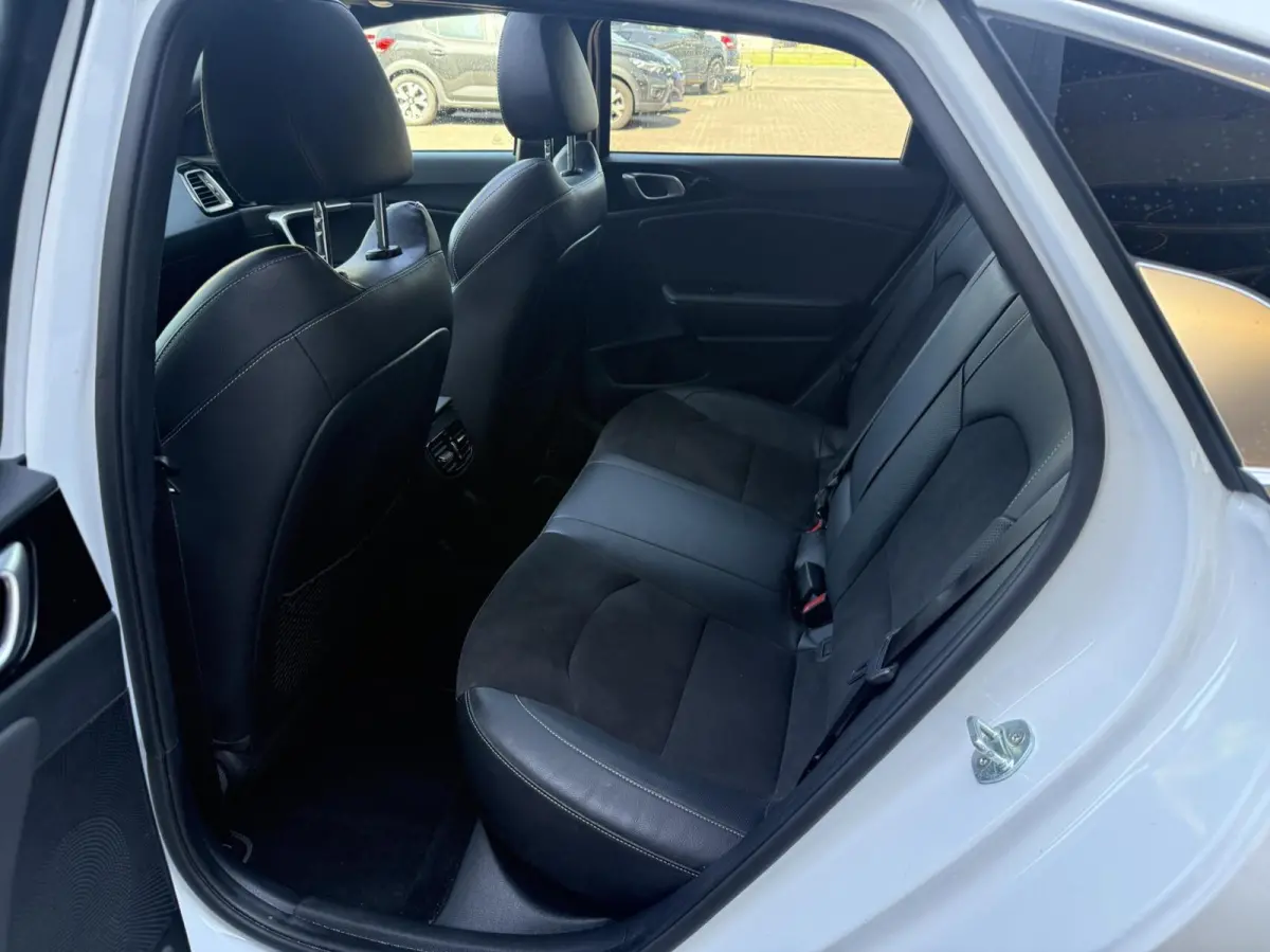 1.0 T-GDi GT-Line PANO/TH *ALL-IN PRIJS*