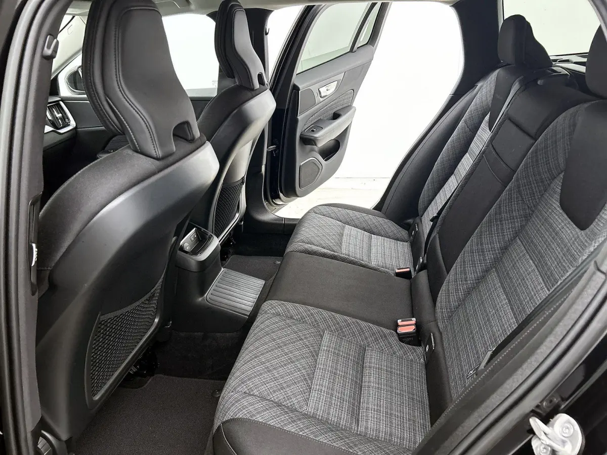 T6 PHEV 4x4 Core Aut. | STOELVERWARMING | STUURVERWARMING | ACHTERUITRIJCAMERA | APPLE CARPLAY | NAVIGATIE |