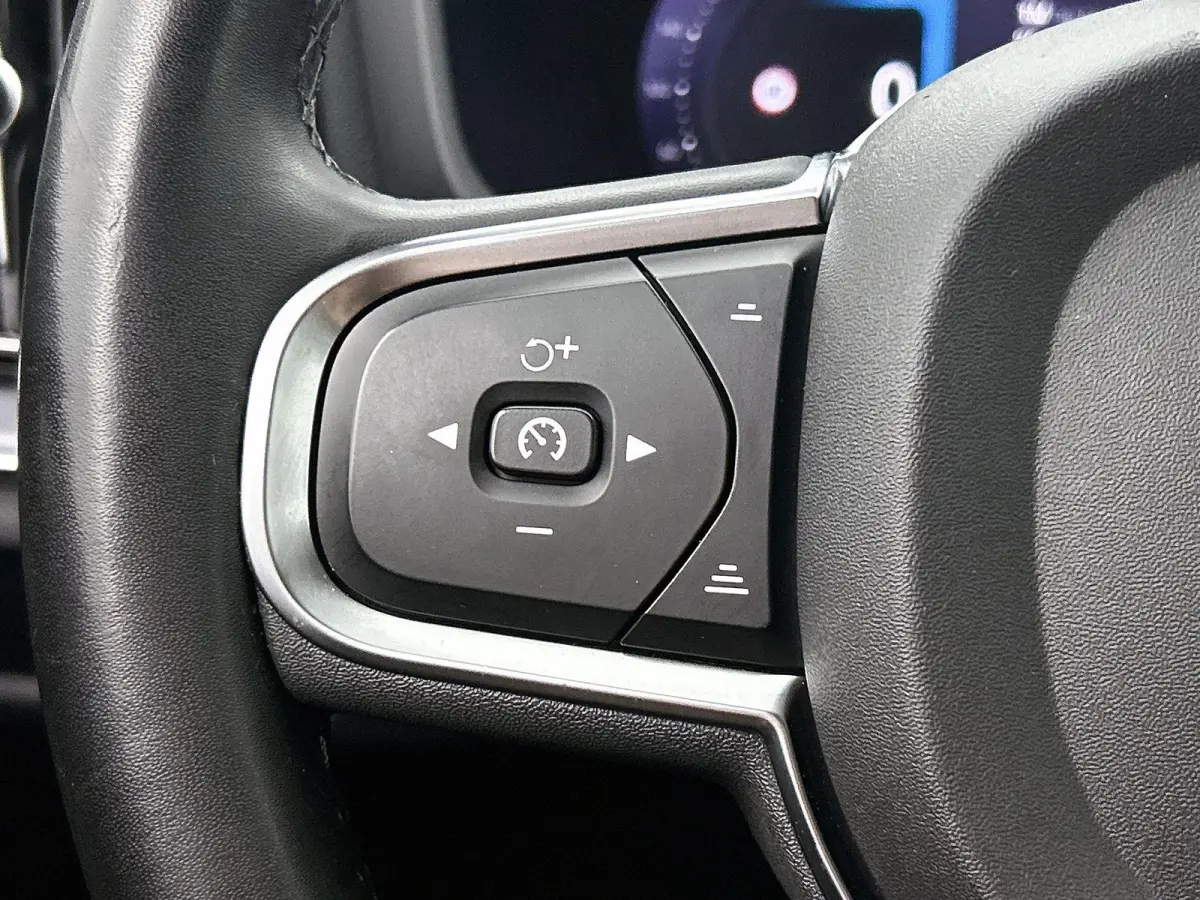 T6 PHEV 4x4 Core Aut. | STOELVERWARMING | STUURVERWARMING | ACHTERUITRIJCAMERA | APPLE CARPLAY | NAVIGATIE |