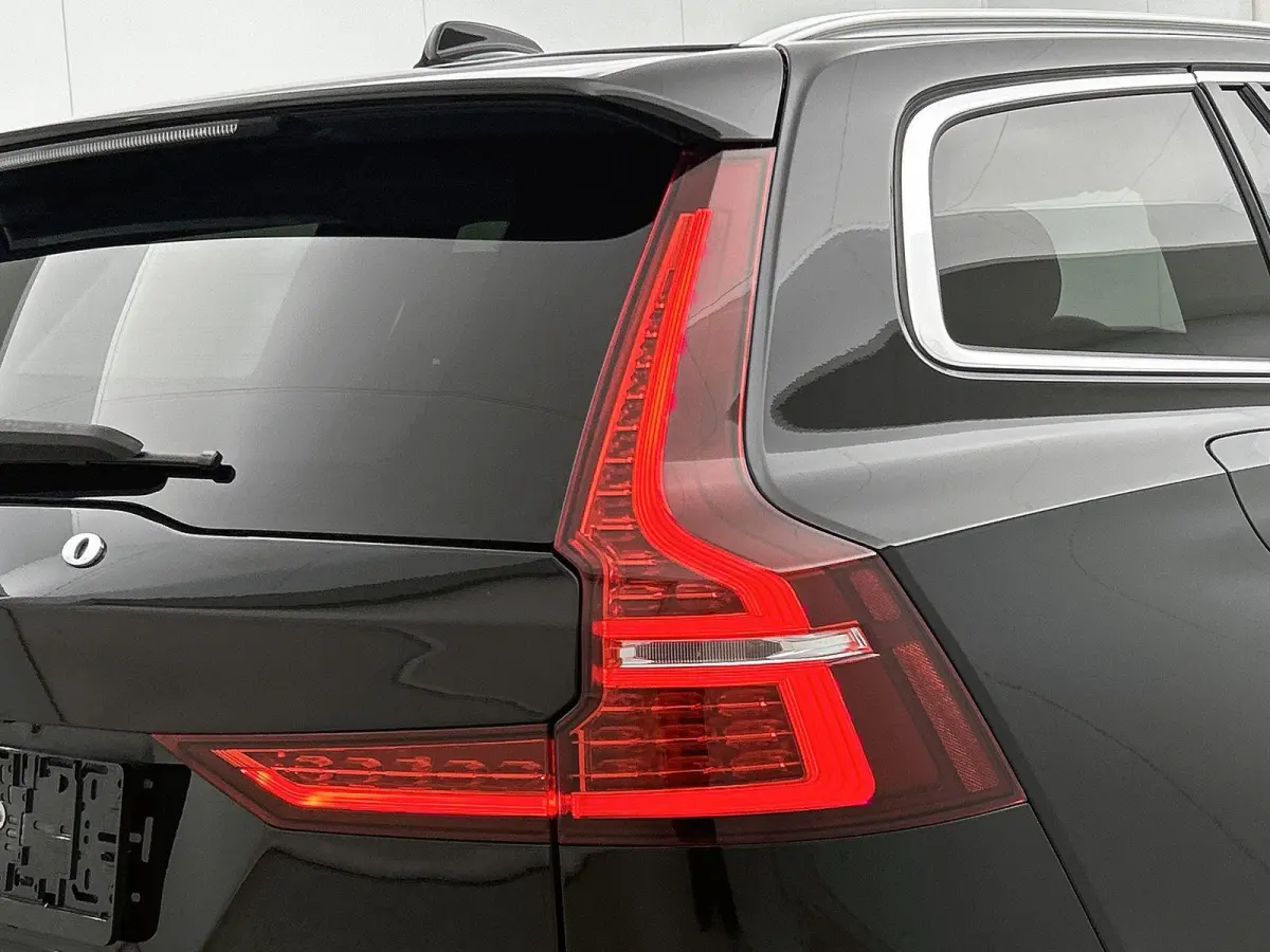 T6 PHEV 4x4 Core Aut. | STOELVERWARMING | STUURVERWARMING | ACHTERUITRIJCAMERA | APPLE CARPLAY | NAVIGATIE |