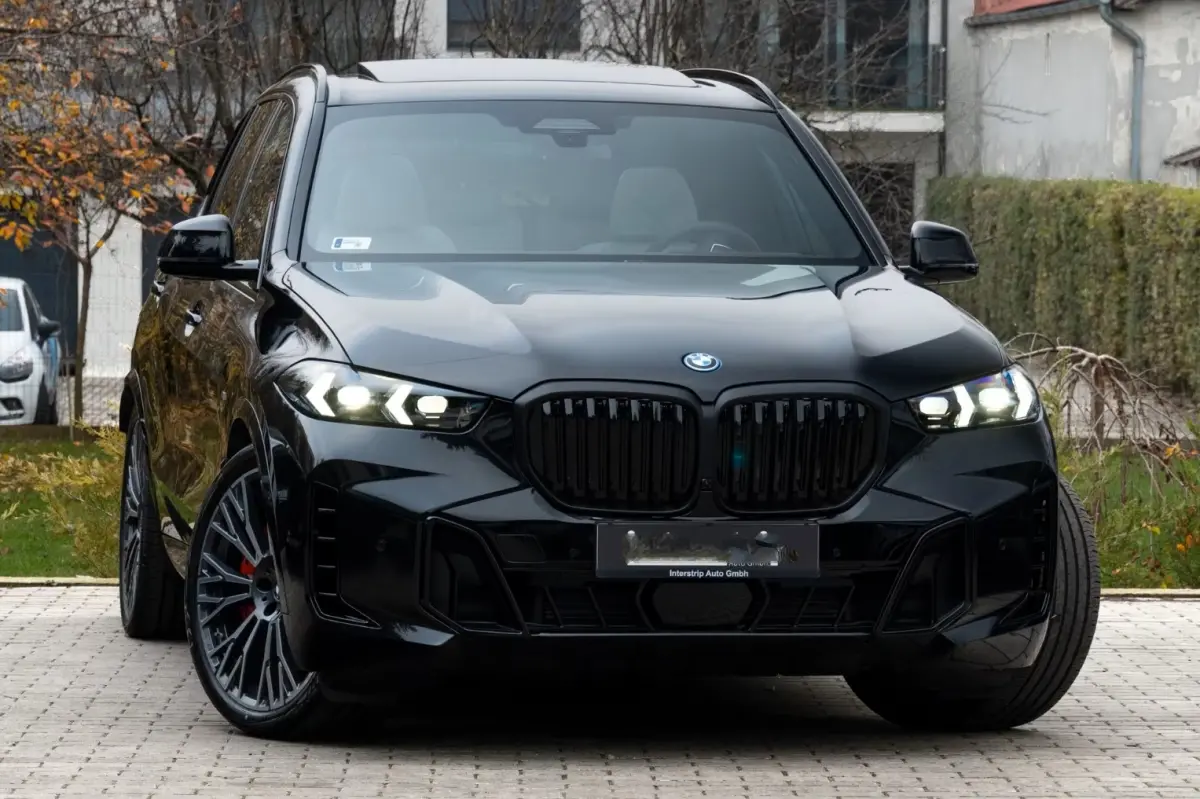 xDrive50e M-SPORT Pro ** LED, GRAU LEDER, NAVI+, PANO, DR.ASS+, TREKH, 22-invh LMV, LUCHT ** Ex BMW - UNFALLFREI ** ** INFORMEER OOK NAAR ONZE AANTREKKELIJKE FINANCIAL-LEASE TARIEVEN **