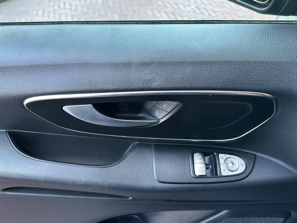 119 CDI Aut Leer Navi Camera PDC