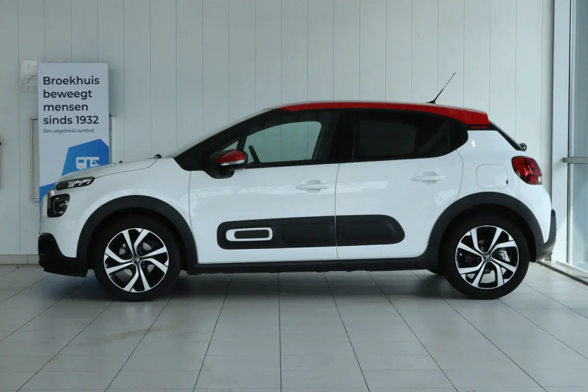 1.2 Turbo 110PK Shine | Cruise Control | Camera | Navigatie | Climate Control | Trekhaak | Carplay | LMV | LED
