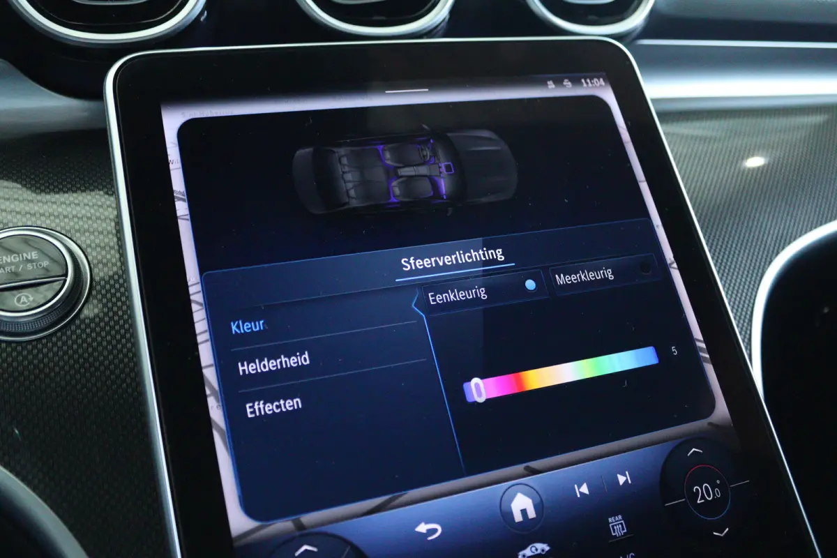 300 AMG Line | Cruise Control | Trekhaak | Stoelverwarming | Navi | Carplay | Sfeerverlichting | 19 Inch | LED | Camera |