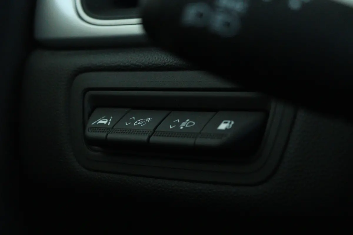 1.6 E-Tech plug-in hybrid 160 techno | Cruise Control | Climate Control | Camera | Navigatie | Carplay | LED | Keyless | LMV