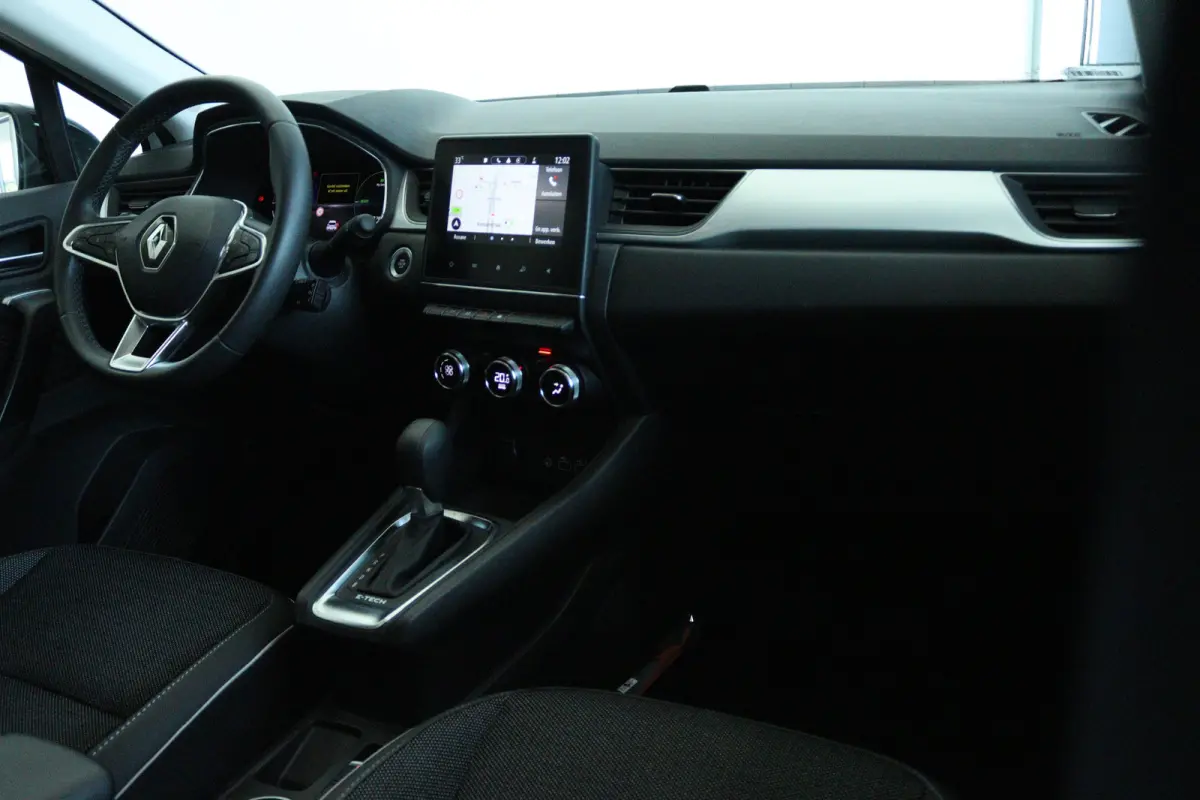1.6 E-Tech plug-in hybrid 160 techno | Cruise Control | Climate Control | Camera | Navigatie | Carplay | LED | Keyless | LMV