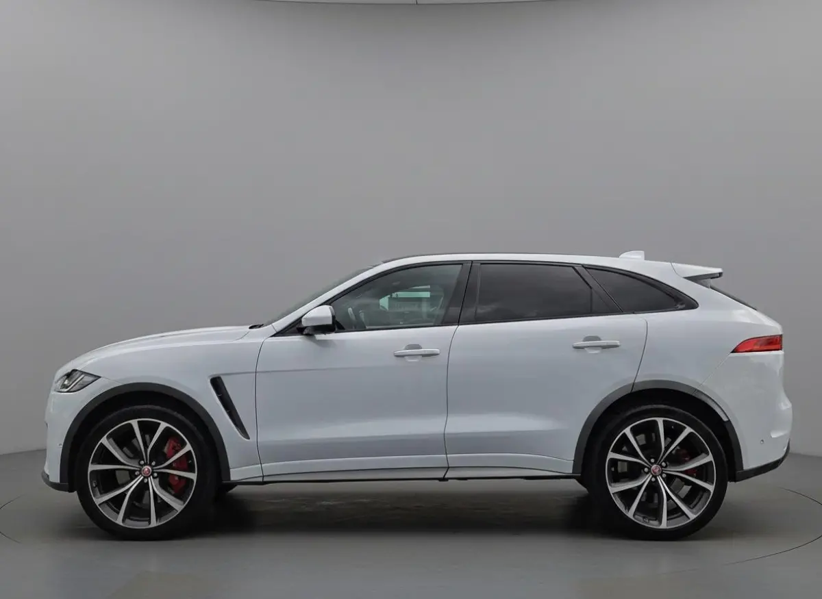 5.0 V8 S/C AWD SVR | Bijzonder netjes | Goed onderhouden