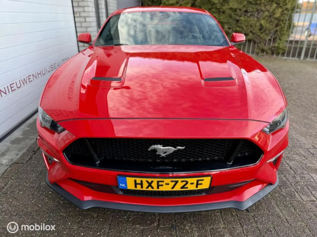 5.0 V8 Performance, 8.451km!