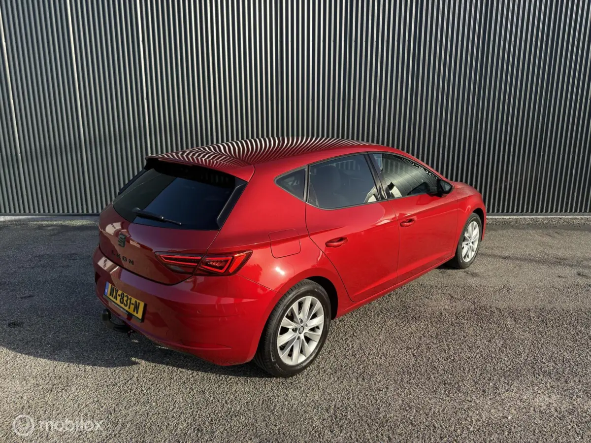 1.0 EcoTSI Style Business Intense