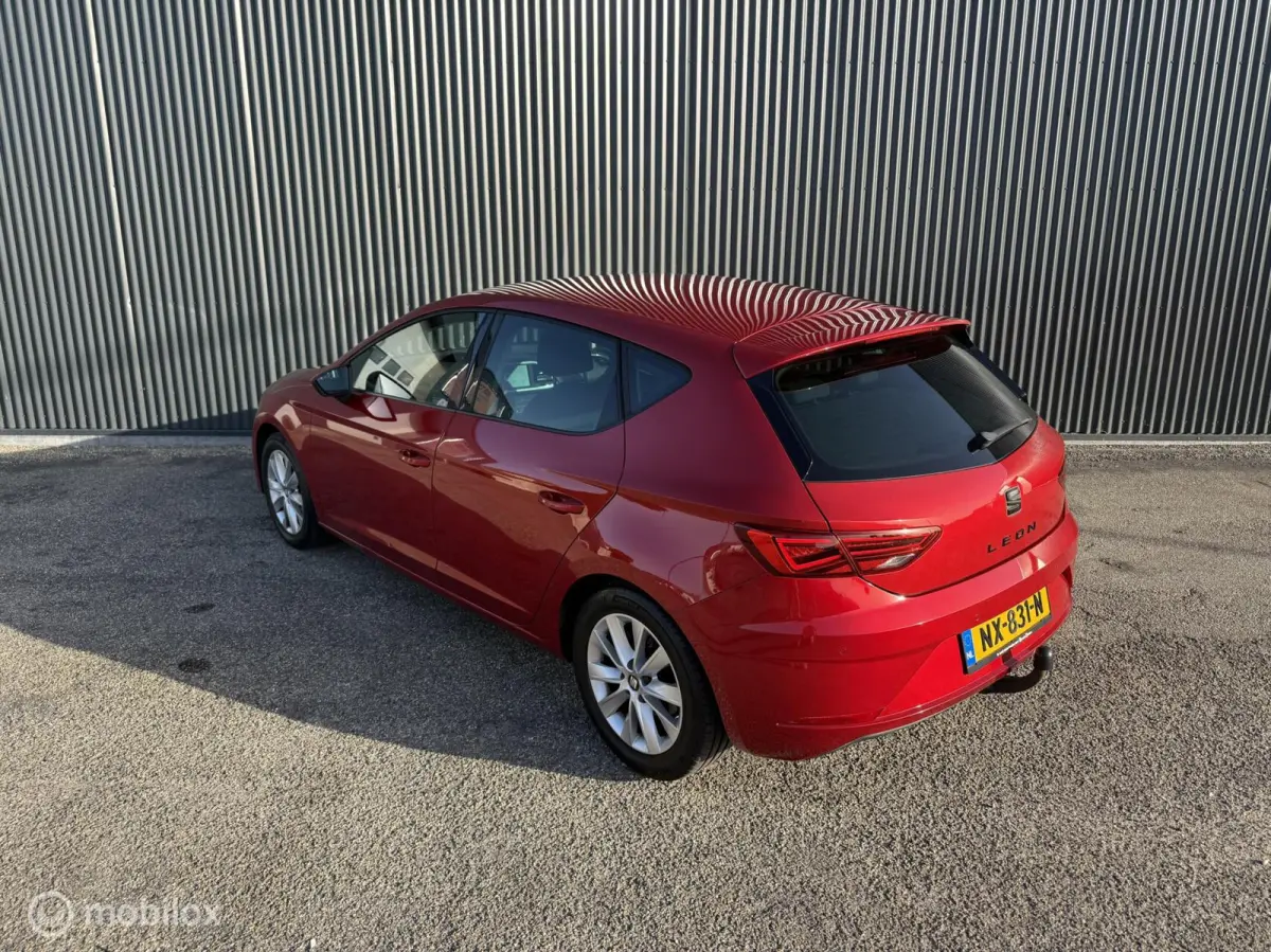 1.0 EcoTSI Style Business Intense