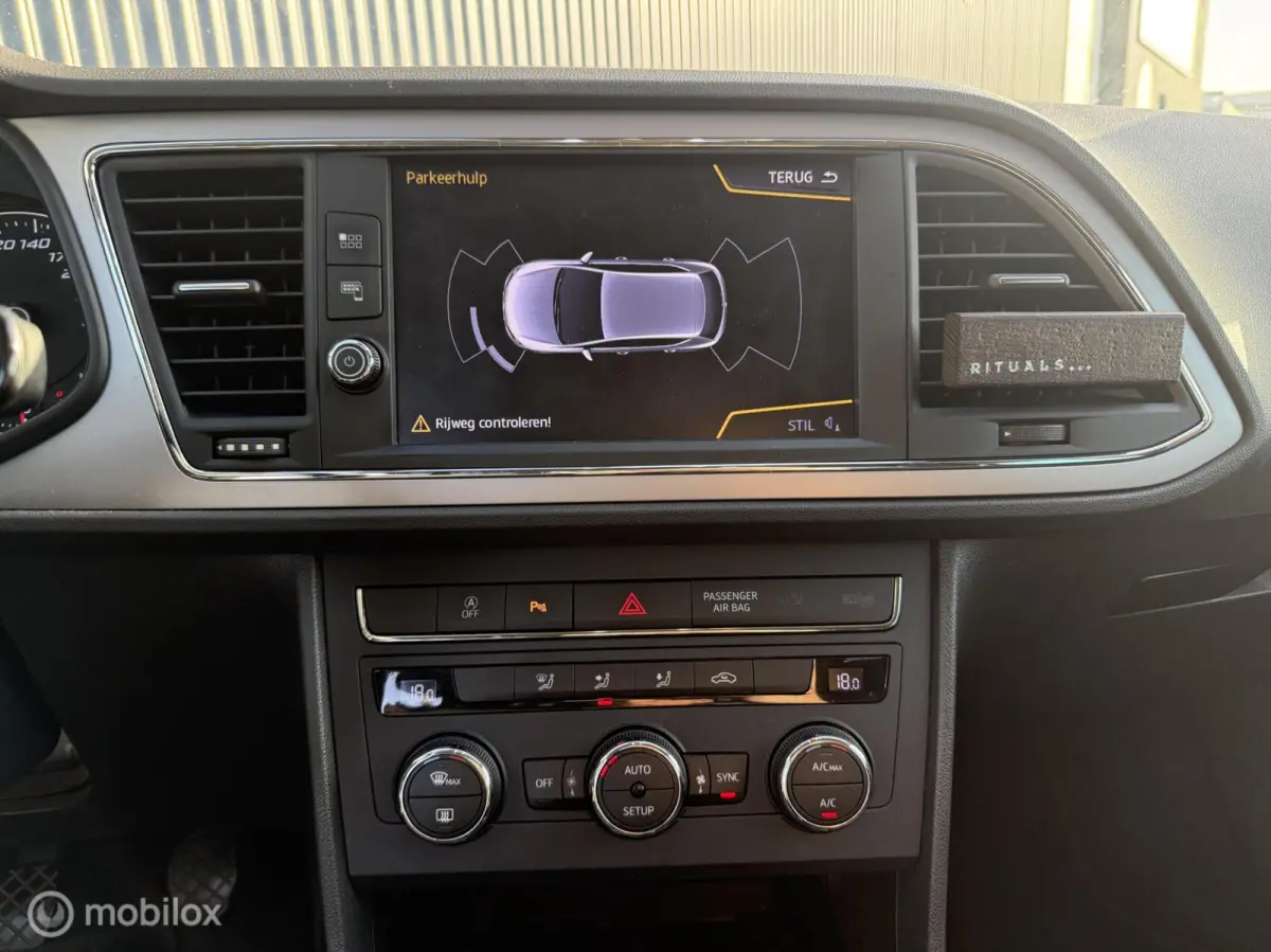 1.0 EcoTSI Style Business Intense
