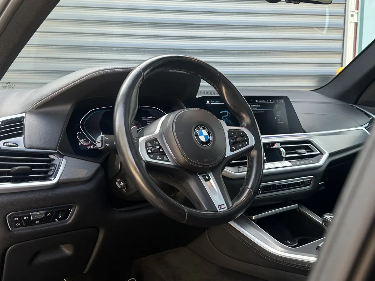 45e | M-Sport | LASER | Panodak | Trekhaak | Comfort Leer |