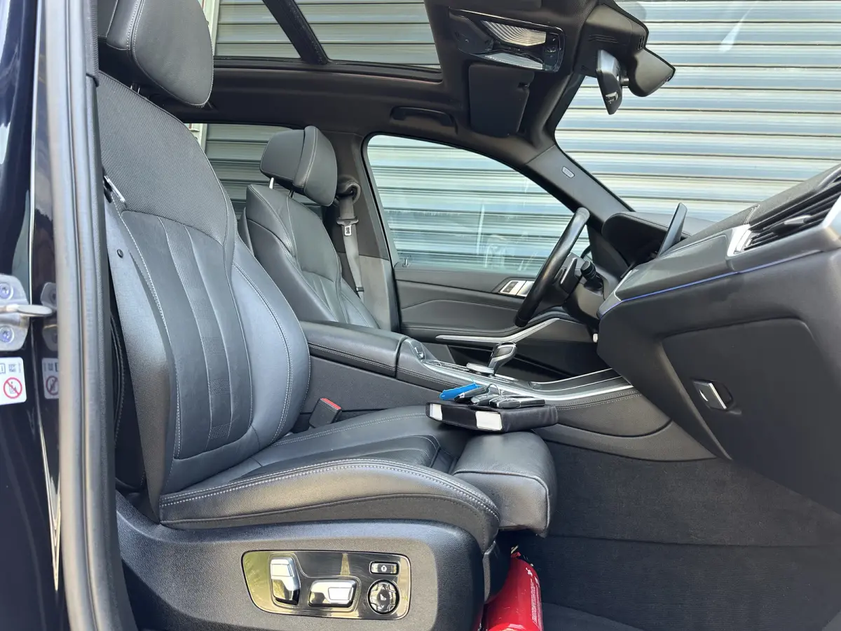 45e | M-Sport | LASER | Panodak | Trekhaak | Comfort Leer |
