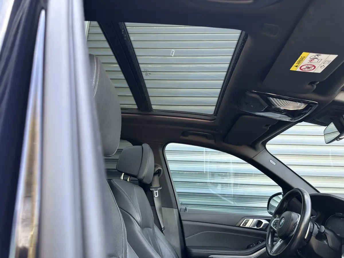 45e | M-Sport | LASER | Panodak | Trekhaak | Comfort Leer |