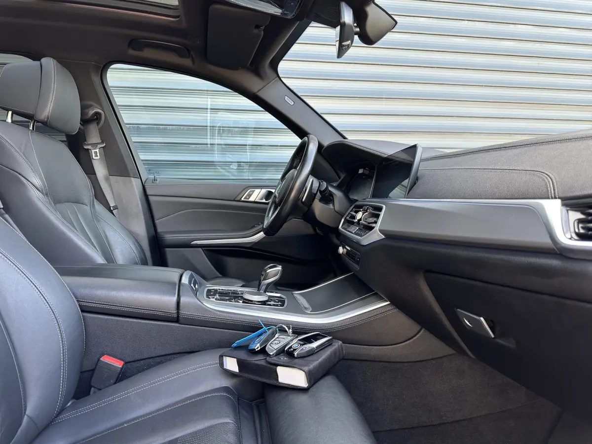 45e | M-Sport | LASER | Panodak | Trekhaak | Comfort Leer |