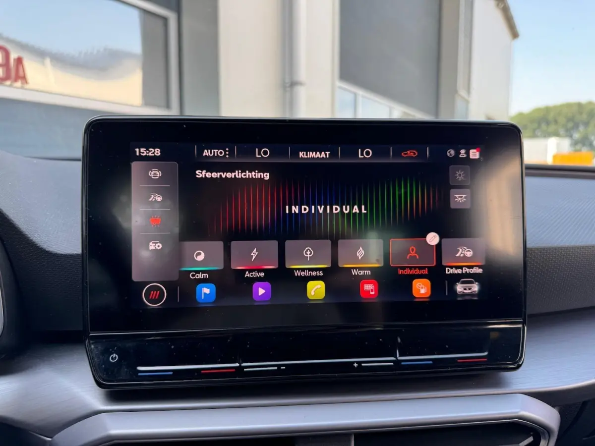 1.5 eTSI FR | Digital Cockpit | LED | Sfeerverlichting | CarPlay | Navigatie | Cruise