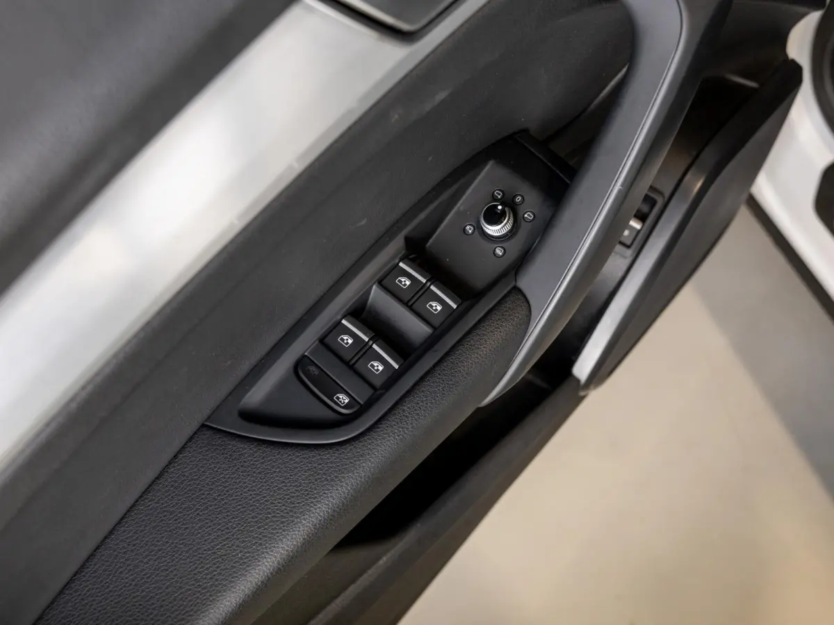 55 TFSI e quattro Competition SoH 93,6% 367pk / Panorama dak / Adaptieve cruise control / Navigatie / Achteruitrijcamera / Apple carplay /