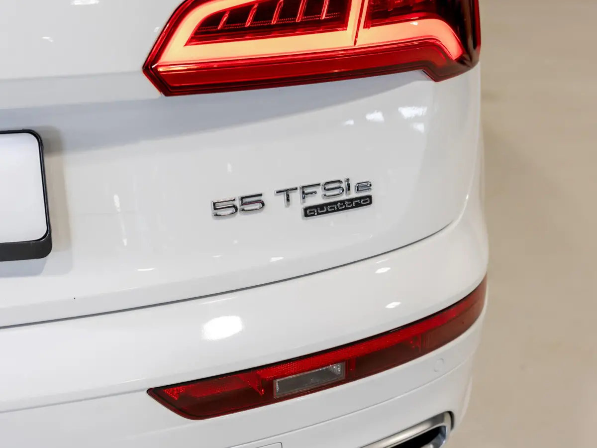 55 TFSI e quattro Competition SoH 93,6% 367pk / Panorama dak / Adaptieve cruise control / Navigatie / Achteruitrijcamera / Apple carplay /