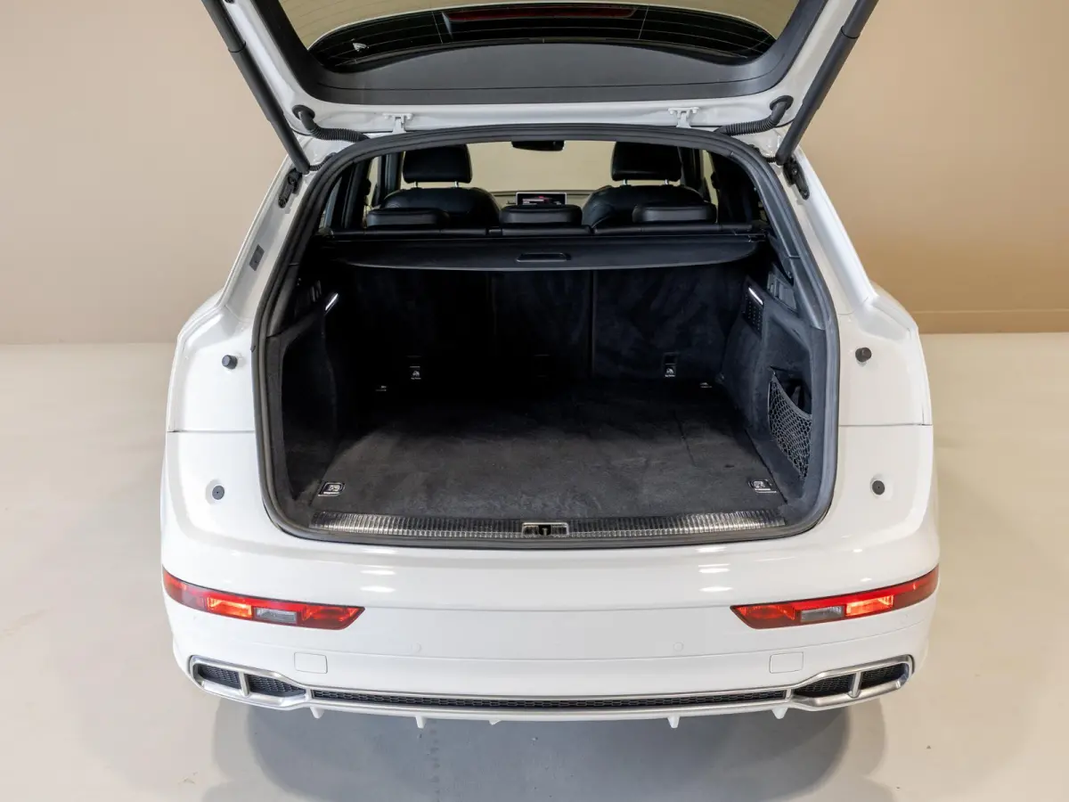 55 TFSI e quattro Competition SoH 93,6% 367pk / Panorama dak / Adaptieve cruise control / Navigatie / Achteruitrijcamera / Apple carplay /