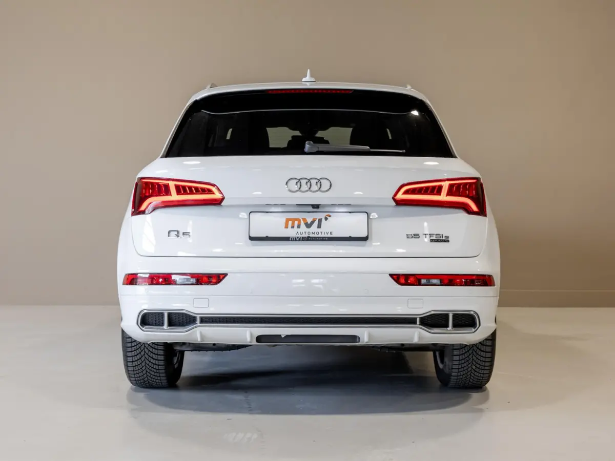 55 TFSI e quattro Competition SoH 93,6% 367pk / Panorama dak / Adaptieve cruise control / Navigatie / Achteruitrijcamera / Apple carplay /