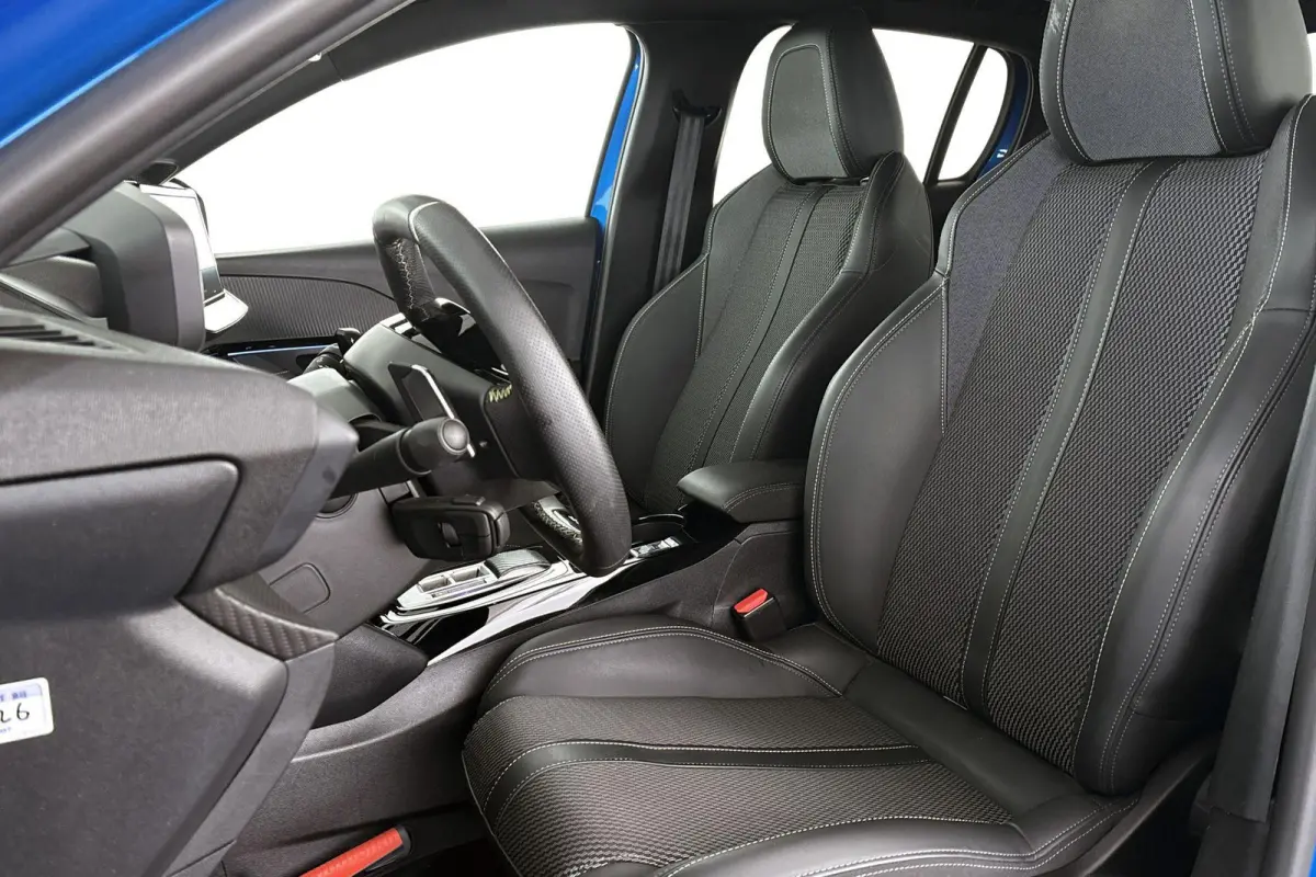 1.2 Hybrid 145 e-DCS6 GT Navigatie Adaptieve Cruise Control Achteruitrijcamera