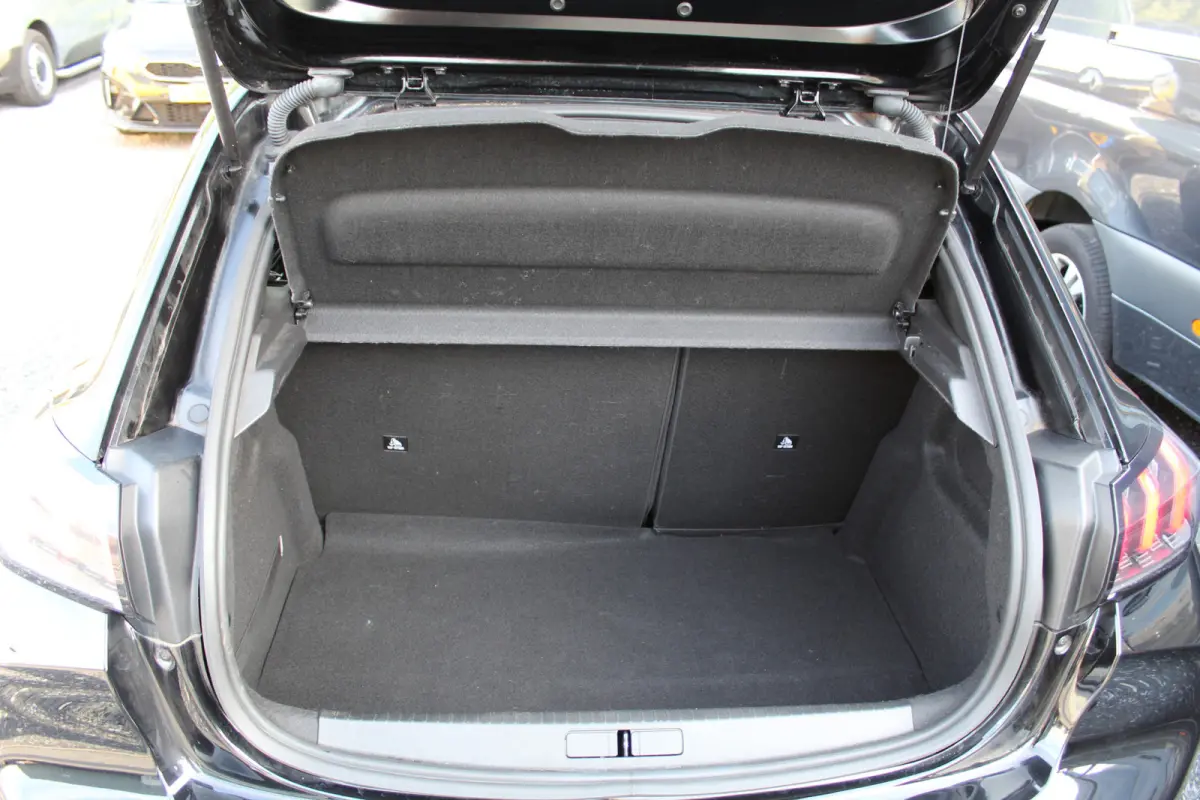 1.2 101Pk PureTech Allure Automaat | Origineel Nederlands