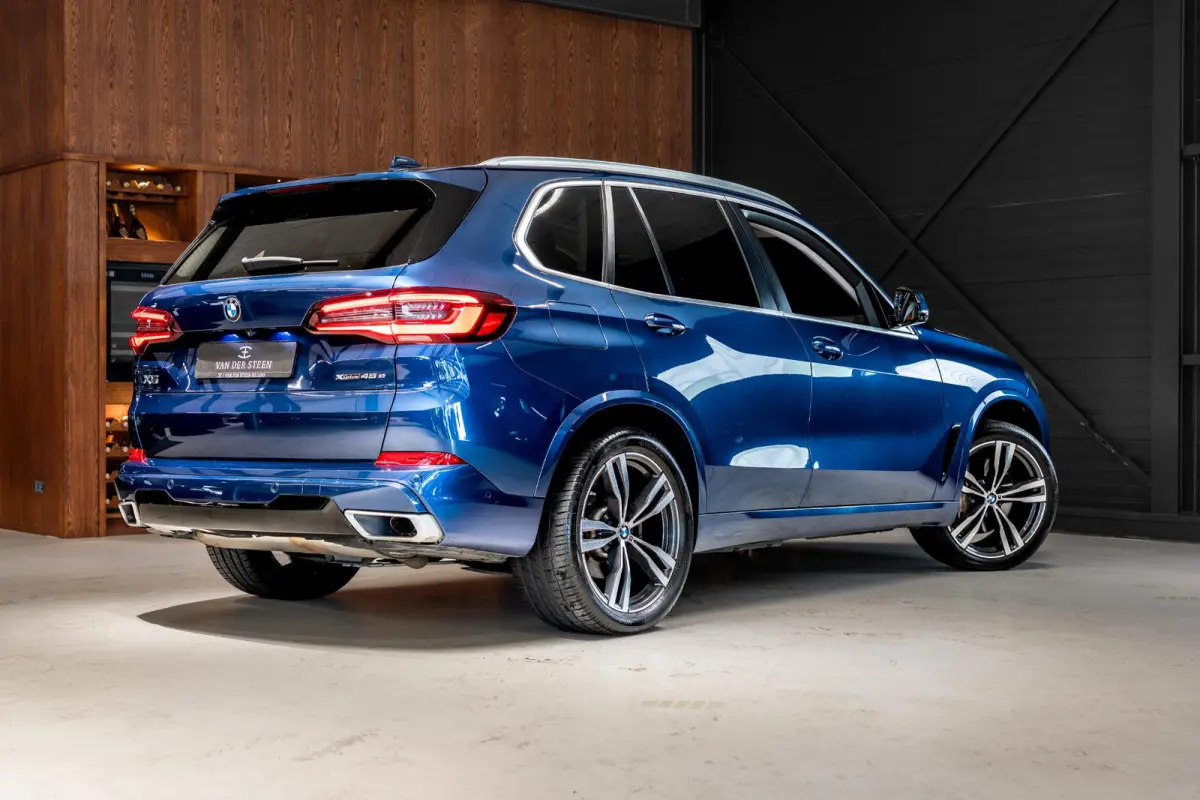 xDrive45e High Executive Pano | Memory | Luchtvering | Elektrische Trekhaak