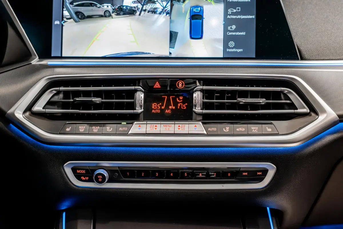 xDrive45e High Executive Pano | Memory | Luchtvering | Elektrische Trekhaak