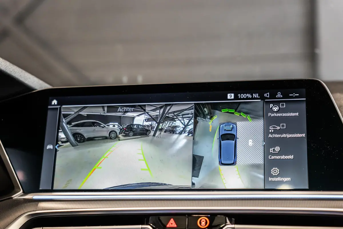 xDrive45e High Executive Pano | Memory | Luchtvering | Elektrische Trekhaak