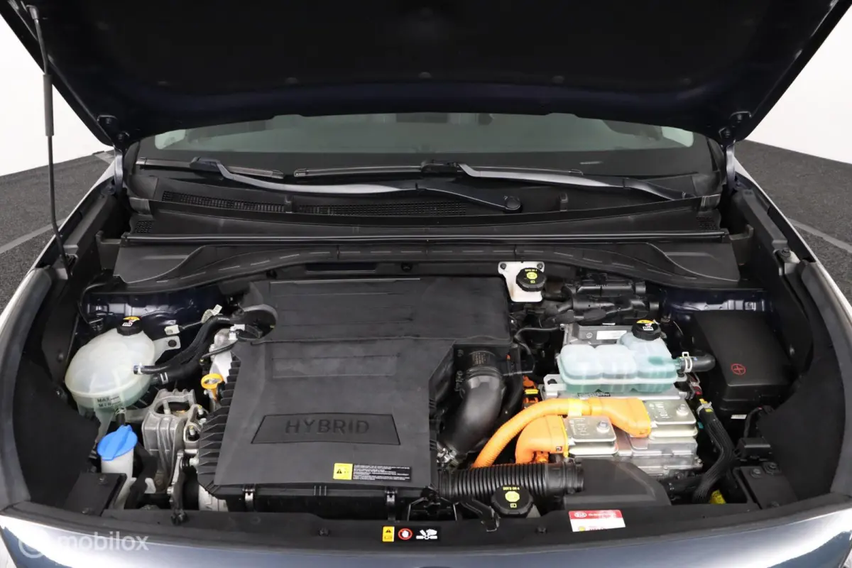 1.6 GDi Hybrid ComfortLine 141pk