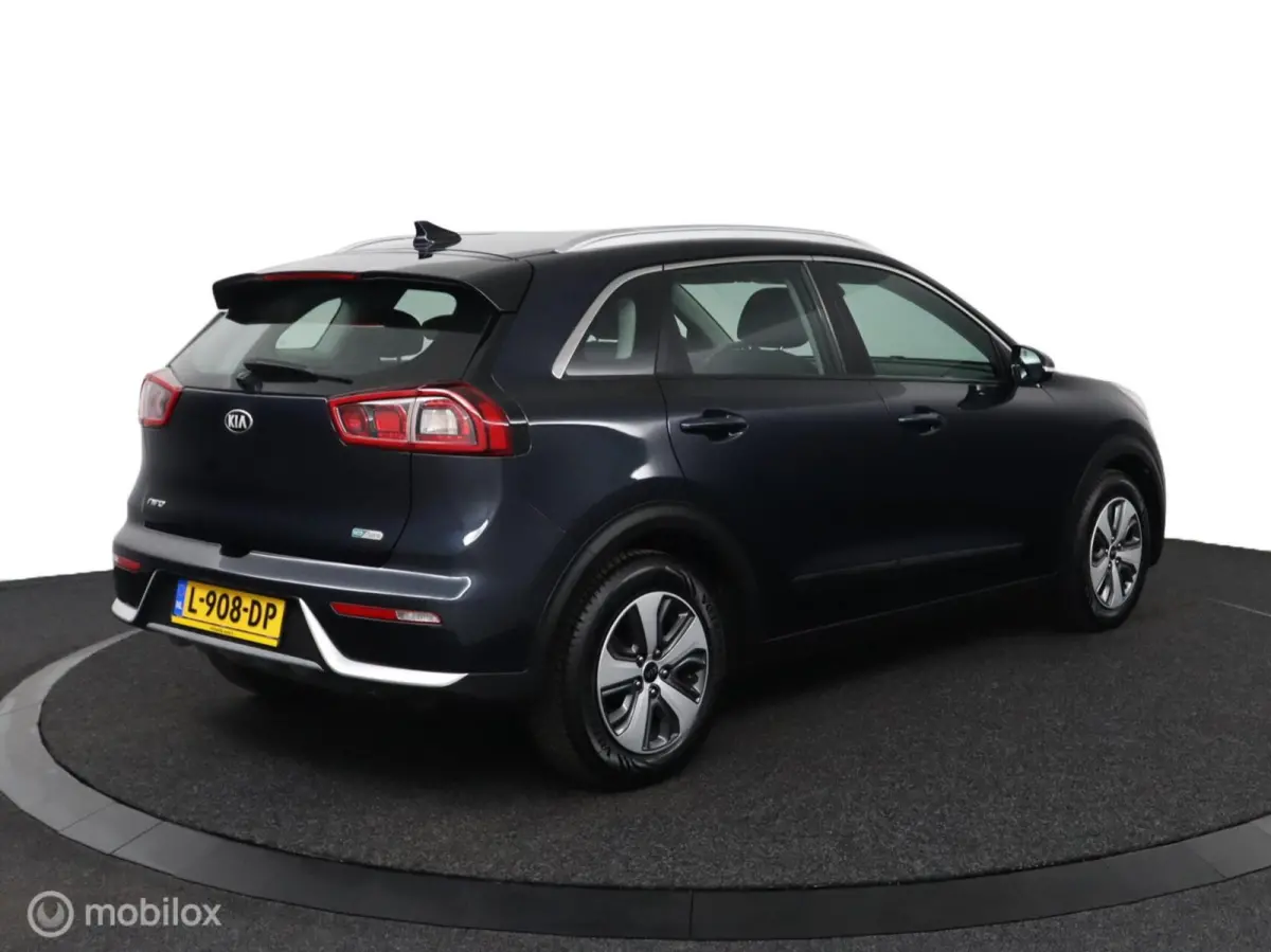 1.6 GDi Hybrid ComfortLine 141pk